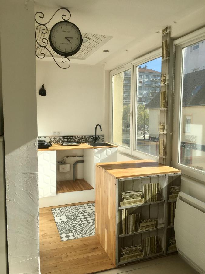 Loft Place Flores Besancon Luaran gambar